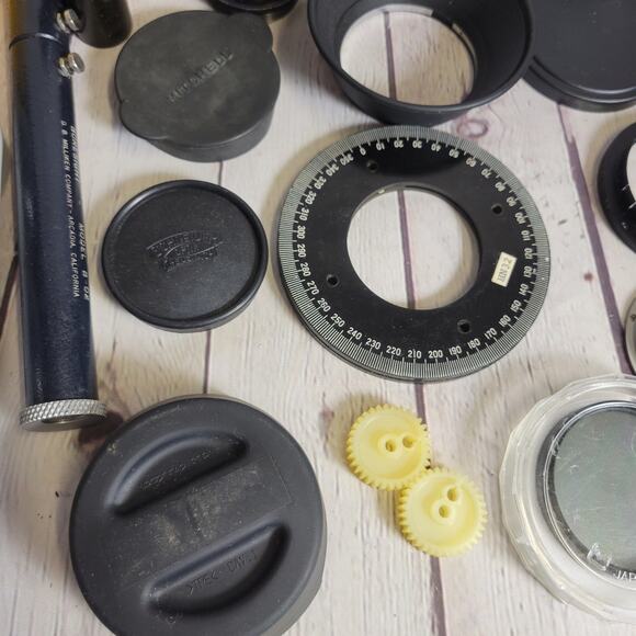 Vintage Camera Accessories Lens, Flashes, Covers Olympus, Kodak, Quantaray,Canon - Picture 8 of 10